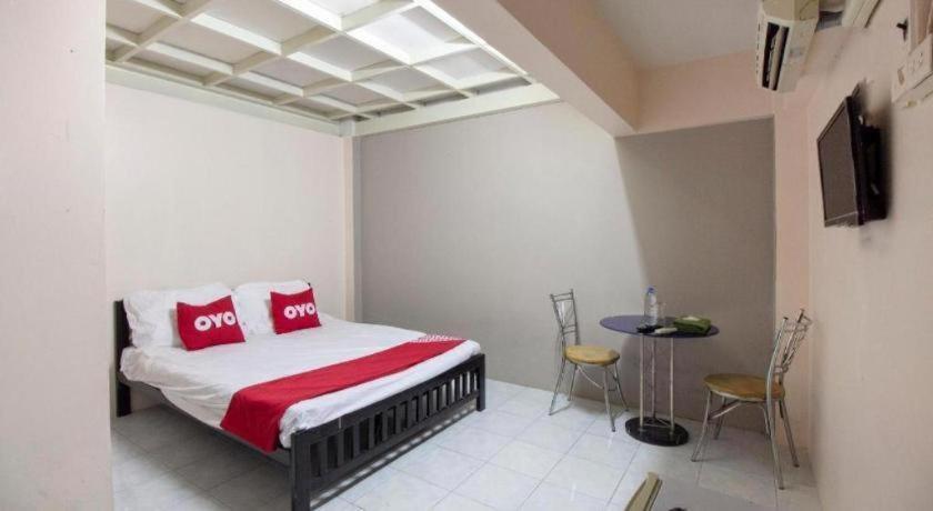 Oyo 75372 Flight Hut Hua Hin