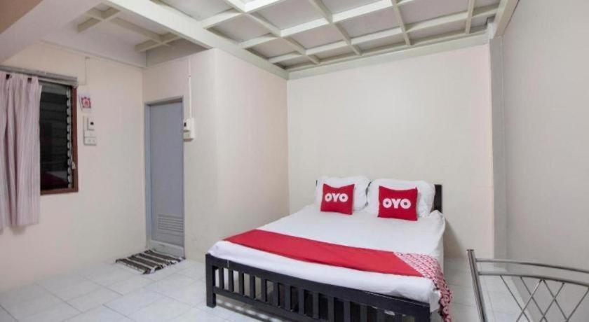 Hotel Oyo 75372 Flight Hut Hua Hin